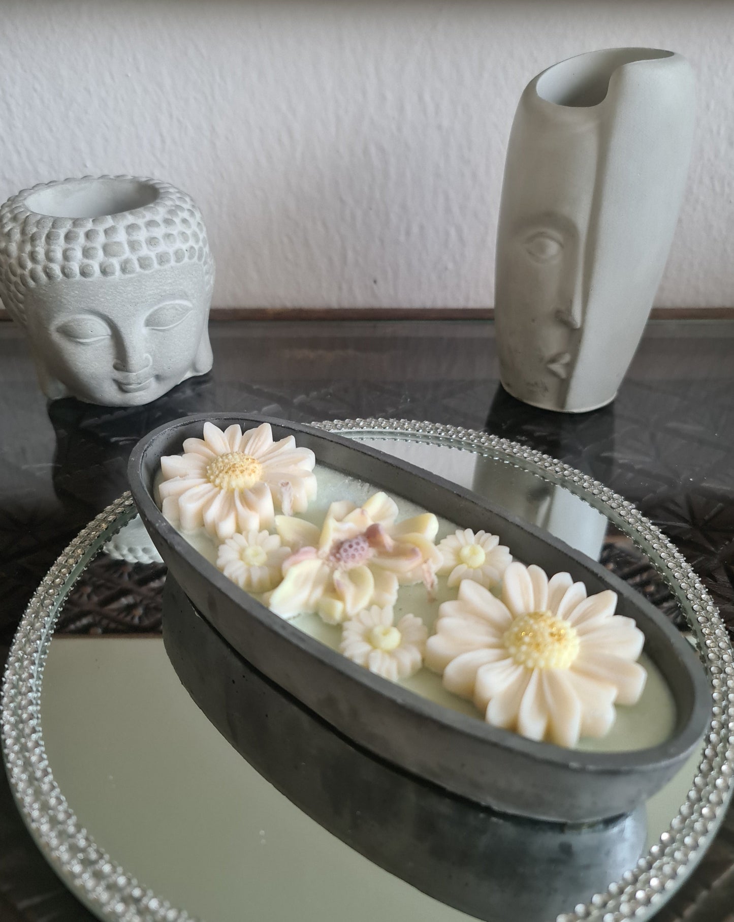 Daisy Boat Candle