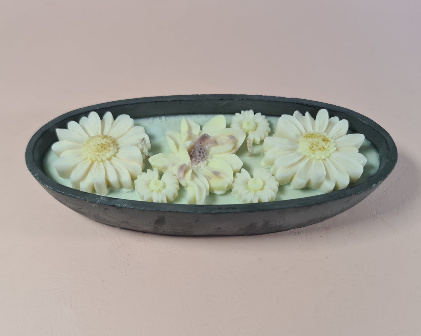 Daisy Boat Candle